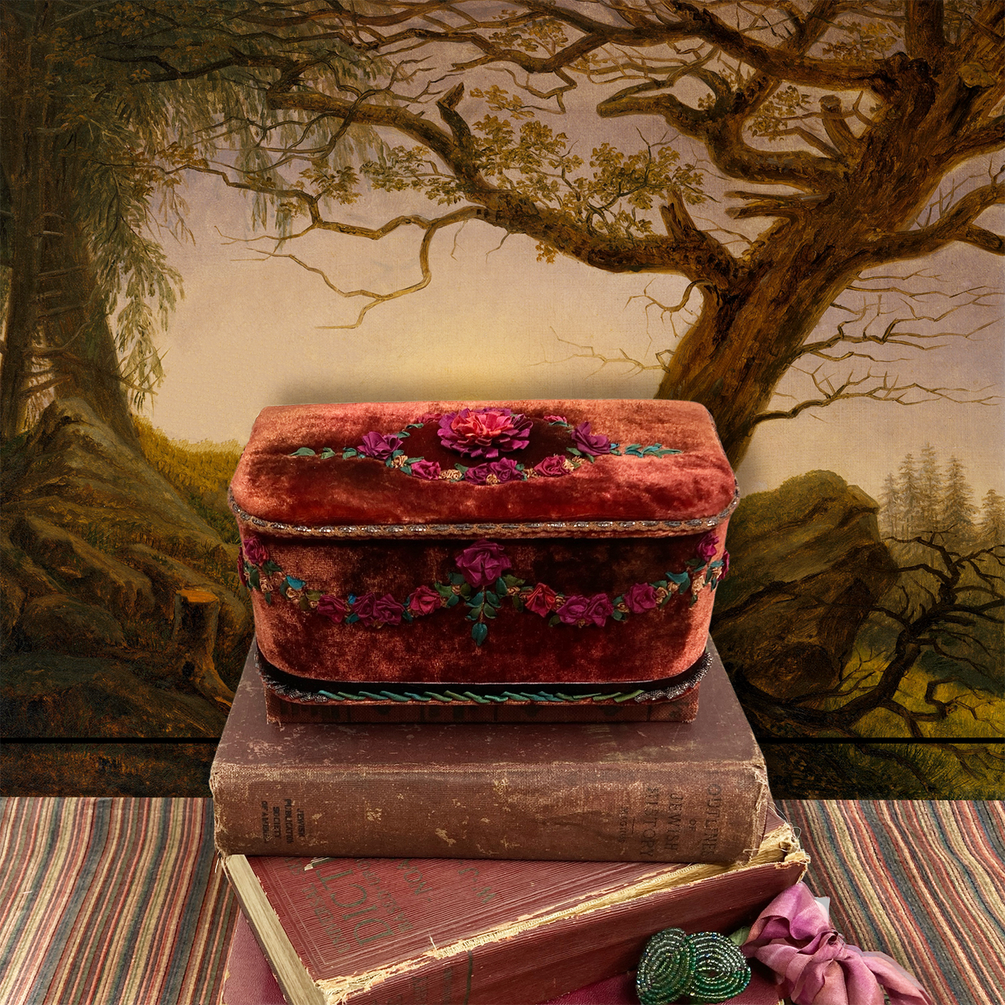 Brown Garnet Treasure Chest with Rococo Embroidery