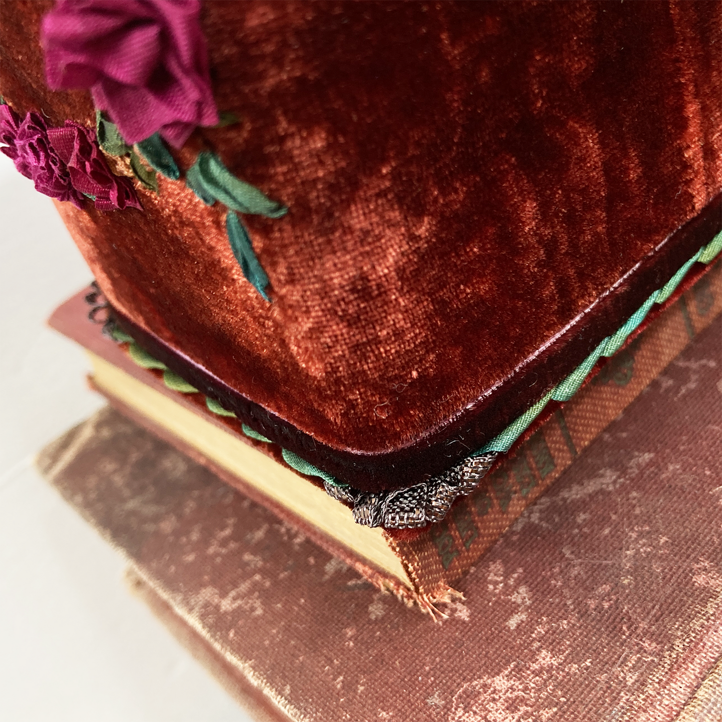 Brown Garnet Treasure Chest with Rococo Embroidery