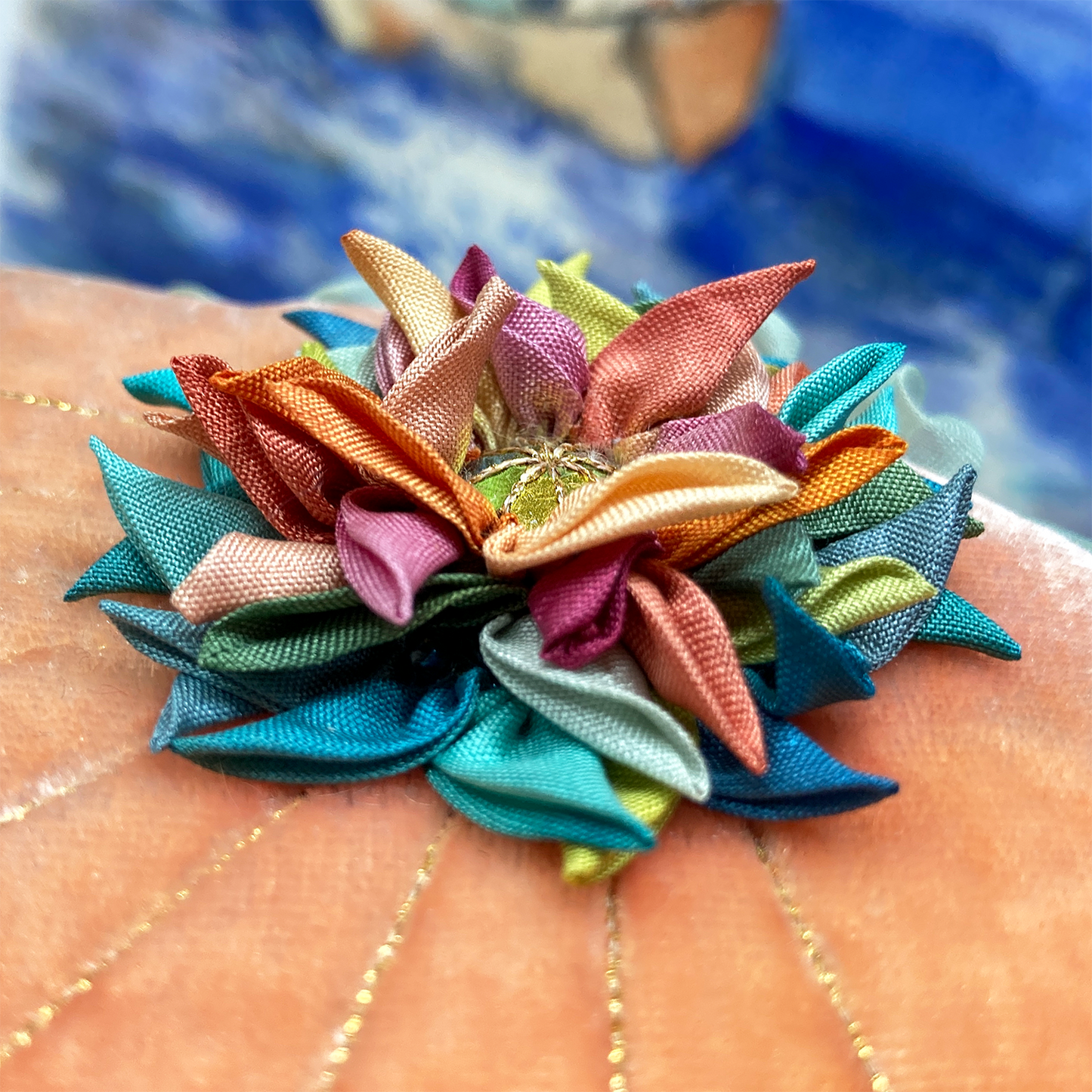 Straited Rainbow Scalloped Seashell Box